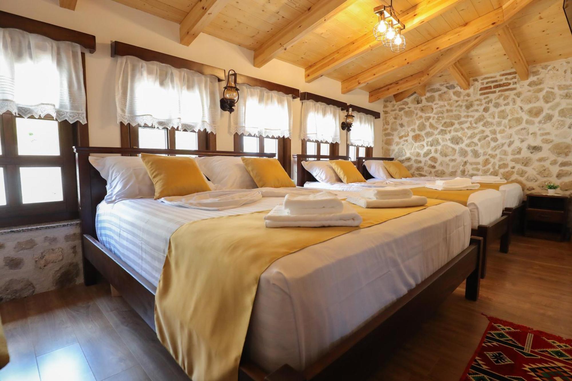 Hotel The House Of Dollma , Inside Kruja Castle Exteriér fotografie